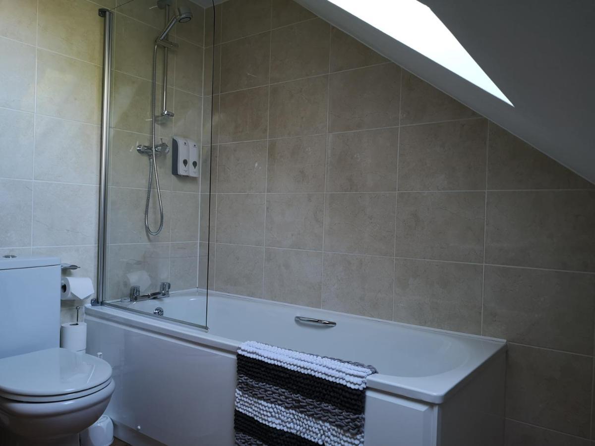 Attic Floor Apartment, City Centre 인버네스 외부 사진
