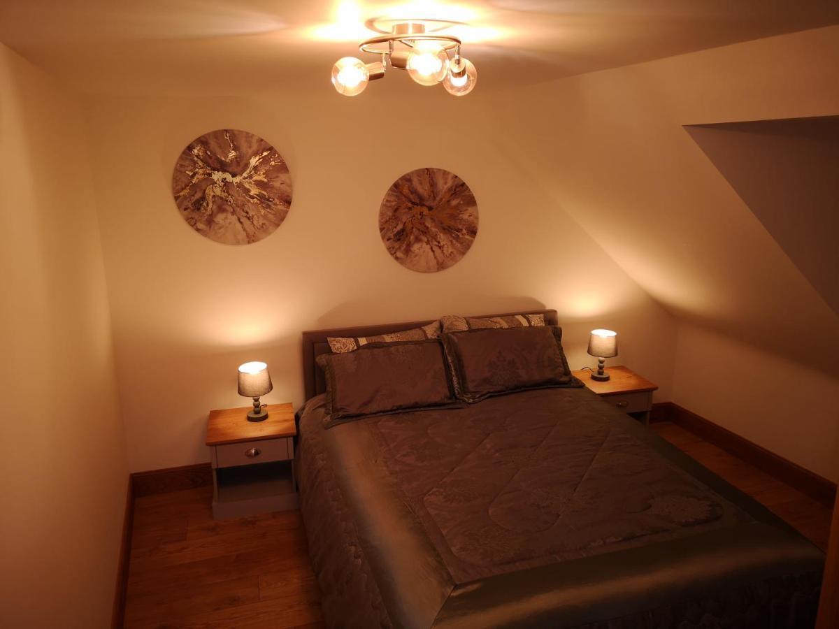 Attic Floor Apartment, City Centre 인버네스 외부 사진